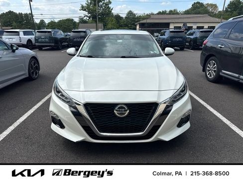 Used 2021 Nissan Altima 2.5 SL FWD image 3