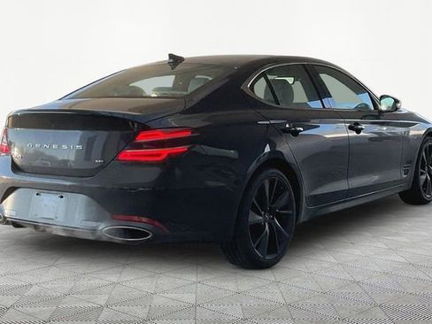 Used 2022 Genesis G70 3.3T w/ Sport Advanced Package image 5