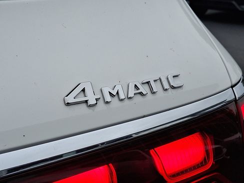 Used 2025 Mercedes-Benz GLS 450 GLS 450 image 28