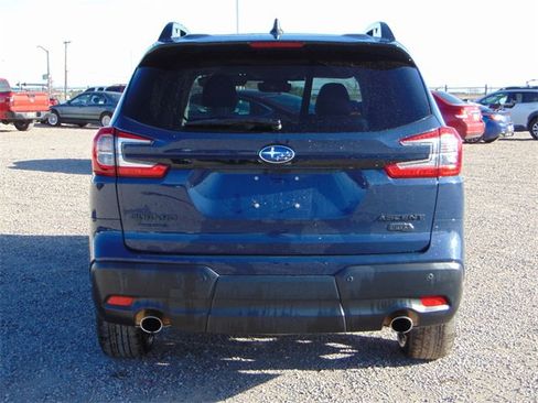 Used 2024 Subaru Ascent Onyx Edition image 5