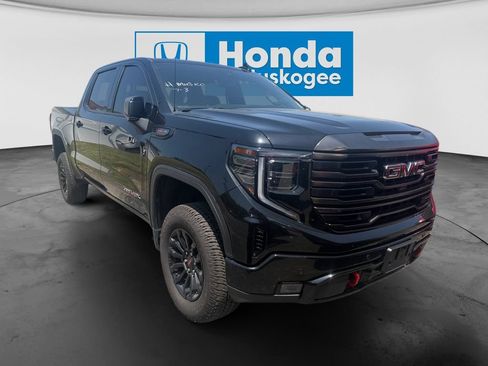 Used 2023 GMC Sierra 1500 AT4X AWD/4WD image 2