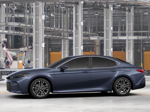 New 2026 Toyota Camry XLE FWD image 3