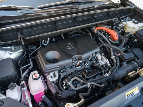 Used 2021 Toyota Highlander Limited image 30