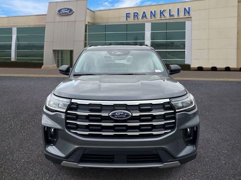 New 2026 Ford Explorer Active w/ Active Comfort Package RWD image 2