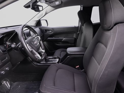 Used 2018 GMC Canyon SLE w/ SLE Convenience Package AWD/4WD image 11