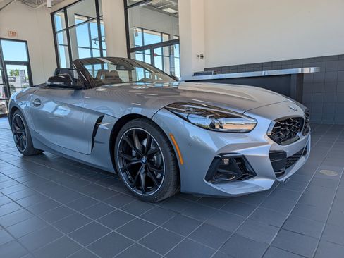 New 2026 BMW Z4 sDrive30i w/ Premium Package RWD image 1
