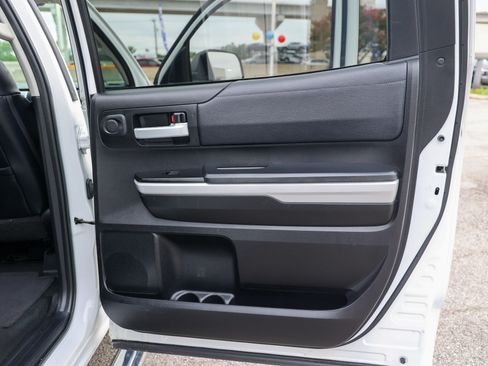 Used 2021 Toyota Tundra SR5 w/ SR5 Leather Package RWD image 38