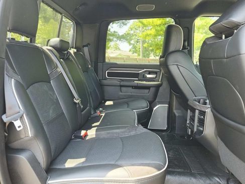 New 2026 RAM 4500 4x4 Crew Cab DRW w/ Laramie Trim Package image 18