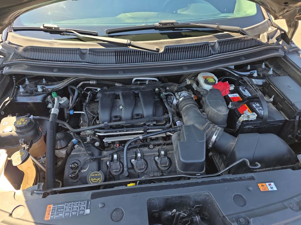 Used 2018 Ford Explorer Limited FWD image 11