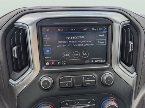 Used 2019 Chevrolet Silverado 1500 RST w/ All-Star Edition AWD/4WD image 15