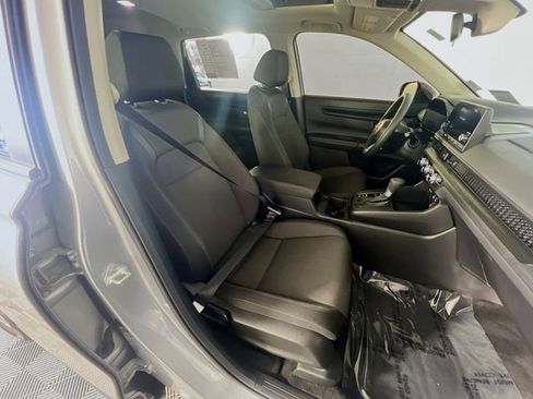 Used 2025 Honda CR-V EX image 30