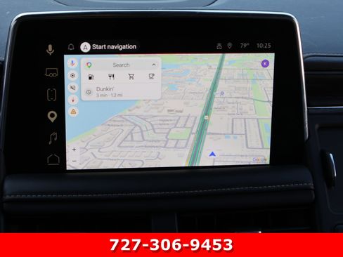 Used 2023 GMC Yukon SLT RWD image 3