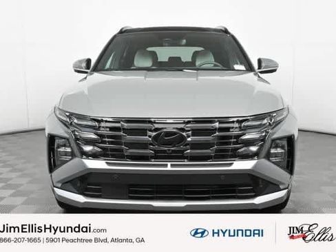 New 2025 Hyundai Tucson Limited image 4