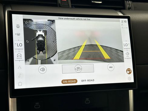 Certified 2025 Land Rover Discovery Sport S image 23