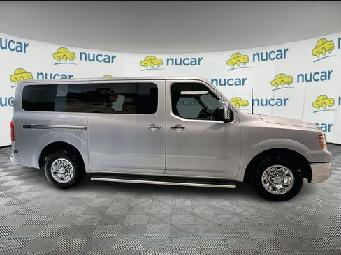 Used 2018 Nissan NV 3500 SL image 7