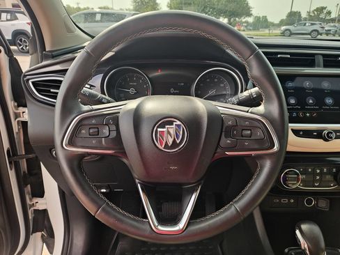 Used 2022 Buick Encore GX Select FWD image 17
