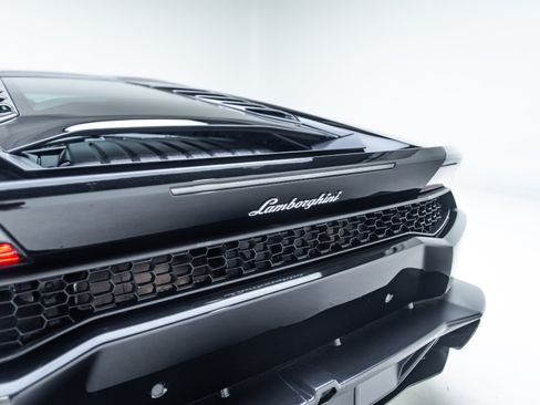 Used 2016 Lamborghini Huracan LP 610-4 AWD/4WD image 15