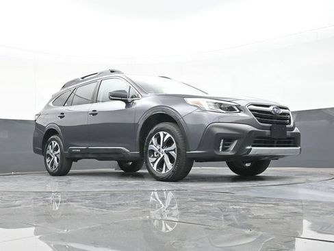 Used 2022 Subaru Outback Limited AWD/4WD image 52