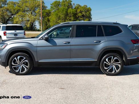 Used 2023 Volkswagen Atlas SEL image 10