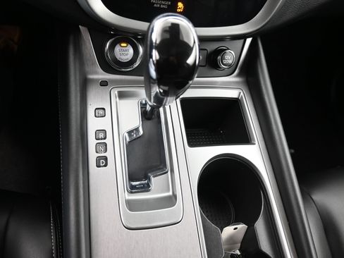 Used 2024 Nissan Murano SV w/ SV Midnight Edition Package image 19