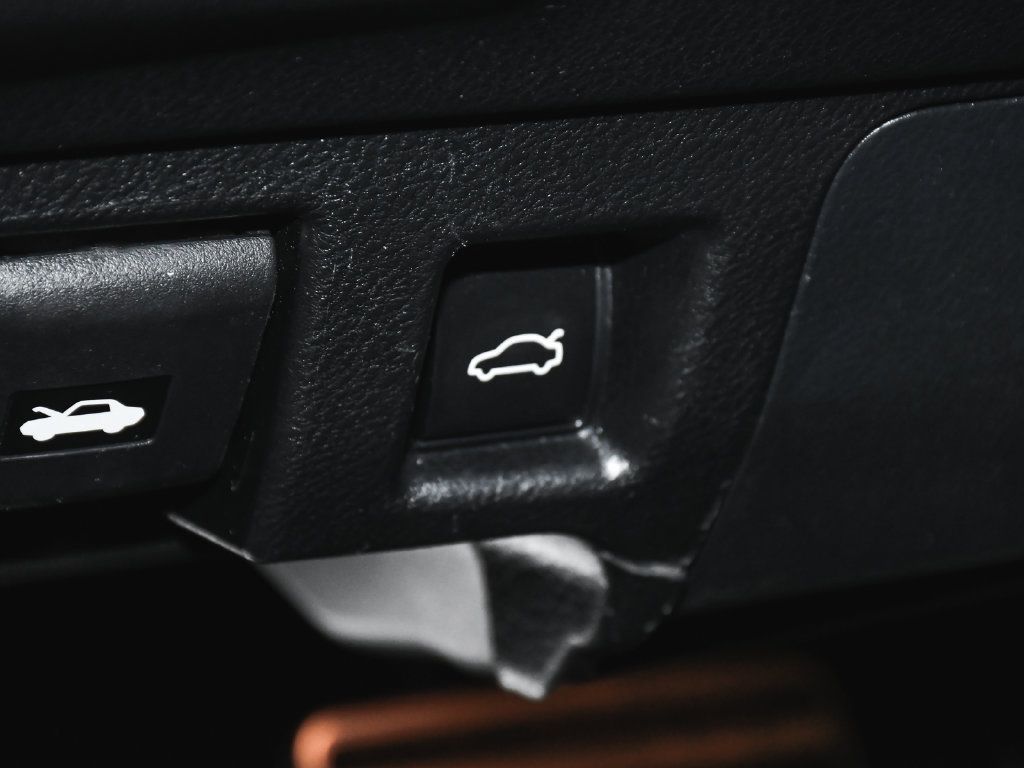 Used 2025 Lexus IS 350 F Sport w/ Navigation Package AWD/4WD image 61