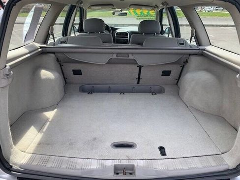 Used 2003 Saturn L-Series LW300 w/ Convenience Pkg image 16