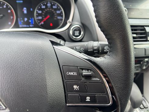 Used 2024 Mitsubishi Eclipse Cross SE AWD/4WD image 24