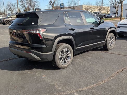 New 2026 Chevrolet Equinox LT w/ Safety and Technology Package image 8