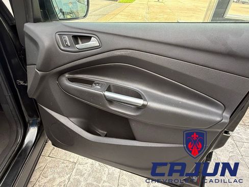 Used 2015 Ford Escape SE FWD image 22