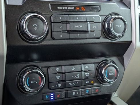 Used 2020 Ford F150 Lariat AWD/4WD image 17