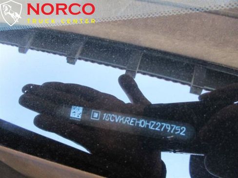 Used 2017 Chevrolet Silverado 1500 LT w/ All Star Edition image 23