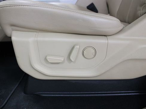 Used 2021 Ford F250 Lariat image 21