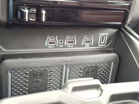 New 2026 RAM 1500 Limited image 17