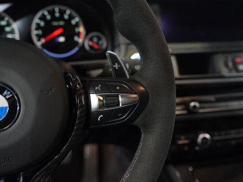 Used 2013 BMW M5 image 45