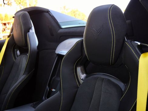 Used 2024 Chevrolet Corvette Z06 image 21