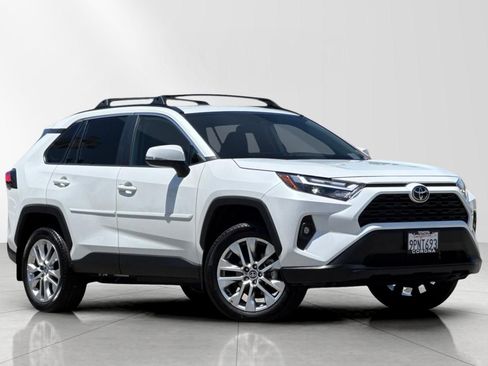 Used 2024 Toyota RAV4 XLE Premium FWD image 1