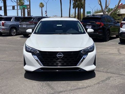Used 2025 Nissan Sentra SV w/ All-Weather Package FWD image 3
