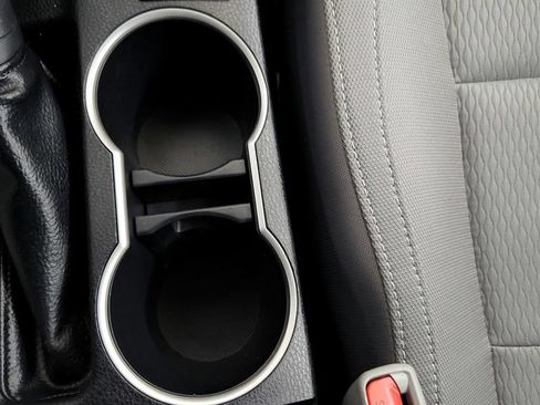 Certified 2016 Toyota Corolla LE FWD image 34