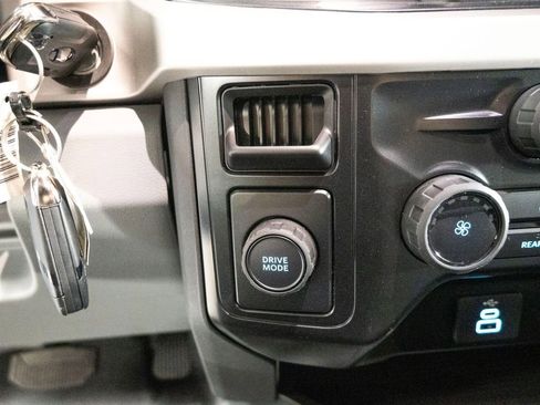 New 2026 Ford F450 XL w/ XL Chrome Package image 18