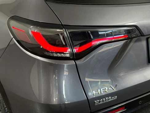 Used 2023 Honda HR-V EX-L image 36