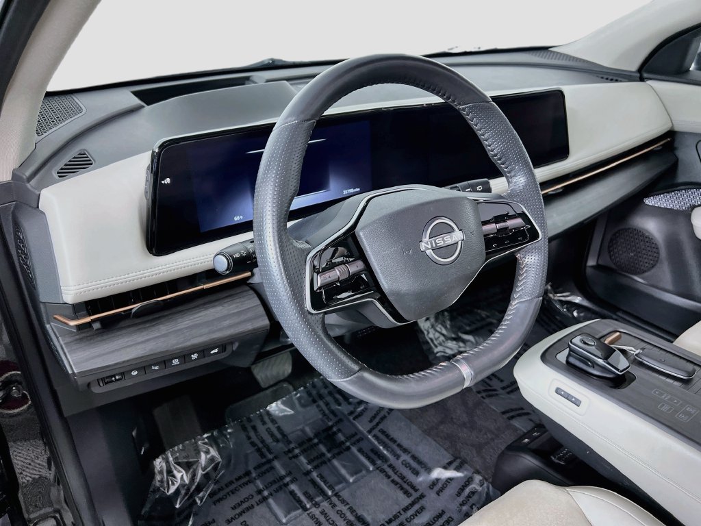 Used 2023 Nissan Ariya AWD image 8