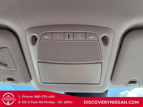 Used 2019 Nissan Rogue SV w/ Premium Package FWD image 27