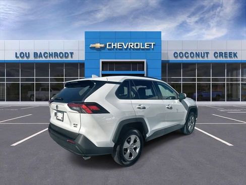 Used 2024 Toyota RAV4 XLE w/ Weather Package image 8