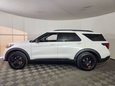 New 2026 Ford Explorer Tremor w/ Tremor Ultimate Package AWD/4WD image 4