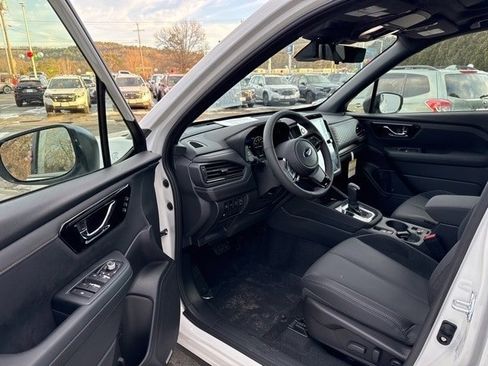 New 2025 Subaru Forester Touring image 18