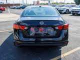 Used 2024 Nissan Altima 2.5 SV image 4