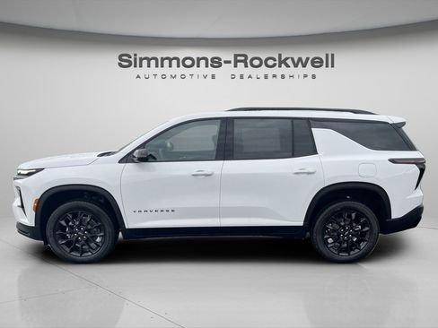 New 2026 Chevrolet Traverse LT w/ Midnight/Sport Edition AWD/4WD image 2