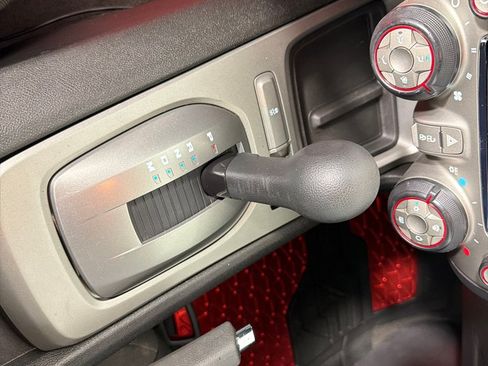 Used 2015 Chevrolet Camaro LS RWD image 17