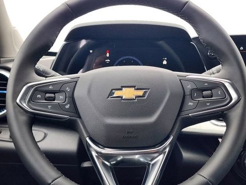 New 2026 Chevrolet Trax LT w/ Driver Confidence Package image 13