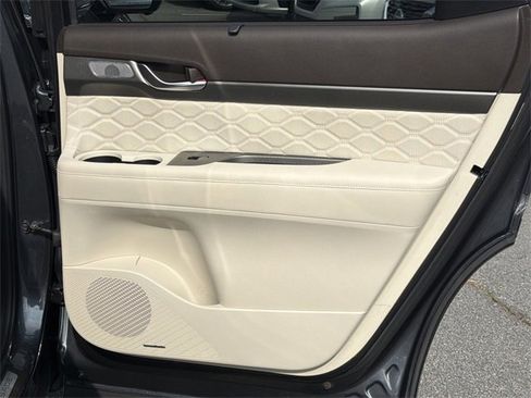 Used 2020 Hyundai Palisade Limited image 16